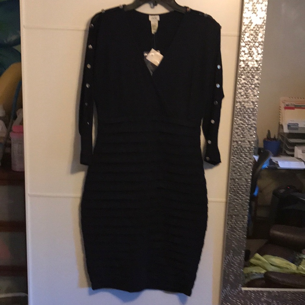 Cache dress - Picture 3 of 7